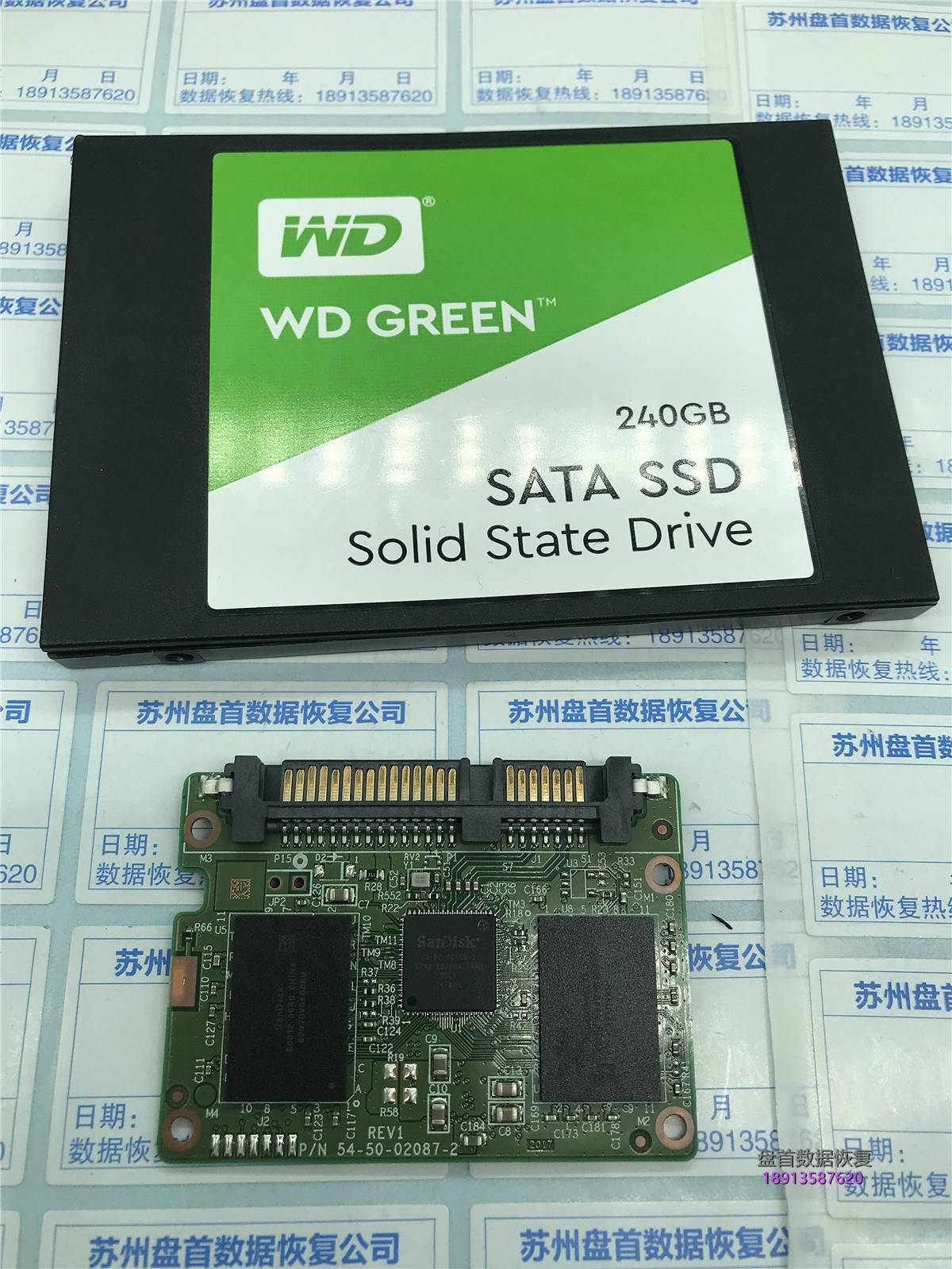 西数固态WDS240G2G0A-00JH30识别不到SSD数据恢复成功